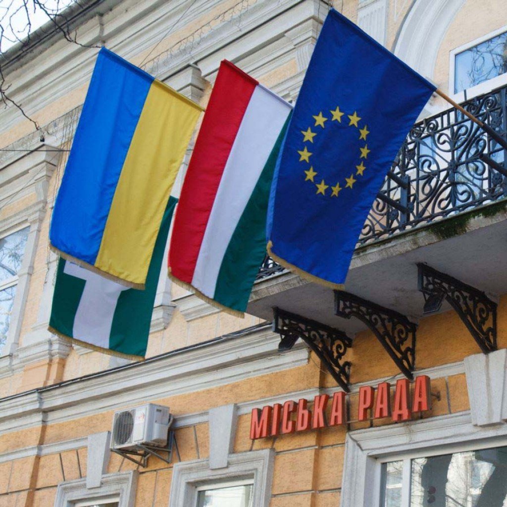 Угрожает ли Украине сепаратизм на западе? Угрожает ли Украине сепаратизм на западе?