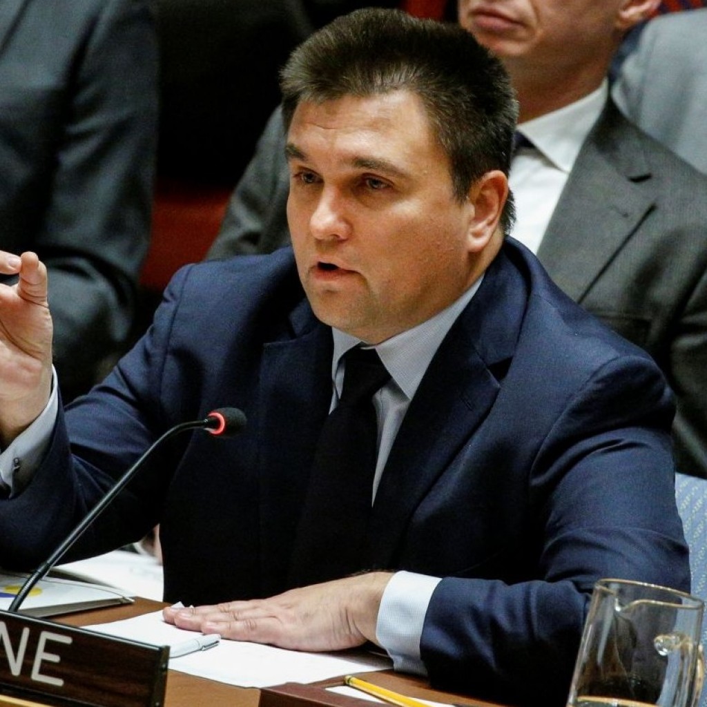 Климкин допустил введение для россиян биометрических виз