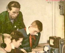 Почему люди родившиеся и жившие в совке читают журналы с конца?