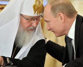 Мьсква пытается стать центром православия вместо Константинополя