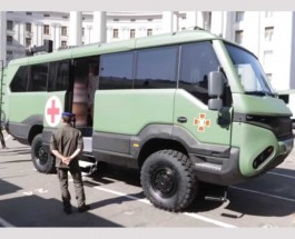 Автобусы-внедорожники, изобретенные украинцами, уже работают в зоне ООС
