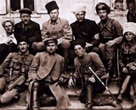 Как армия батьки Махно смела деникинцев под Уманью