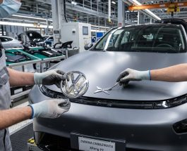 Китай скуповує європейські заводи