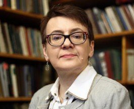 Оксана Забужко: “Россия обязательно развалится, и мы должны делать всё, чтобы это произошло как можно быстрее”