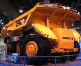 AHV – беспилотный карьерный самосвал компании Komatsu